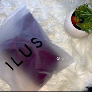 ILUS label Idol Full length Zip up Wine